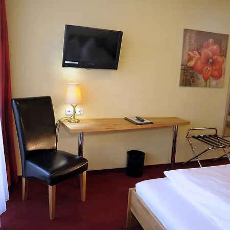 Klingerhof 3*