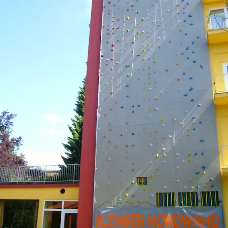 Klingerhof 3*