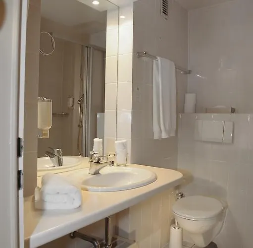 Отель Klingerhof 3*